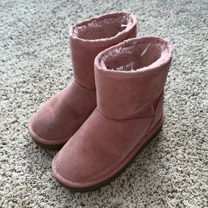 Children's Place Plush Pink toddler girls size 12 Winter Ugg-like Boots
